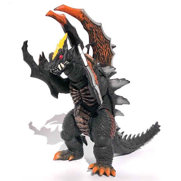 Bandai Ultraman Kaiju DX Tsurugi Demaaga Action Figure 2015 Ultra Monster Vinyl - Picture 1 of 16